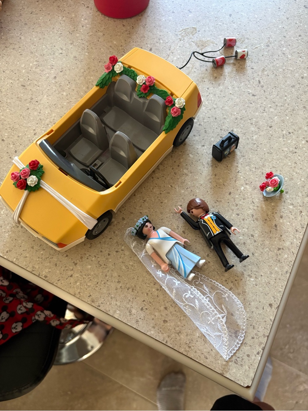 Vintage Playmobil 4307 Wedding Car w/ Bride and Groom Figures